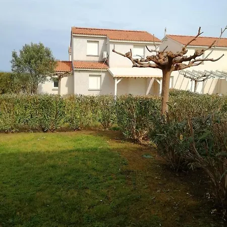 Mini T4 Dans Avec Piscine A 150 M De La Tatil Evi *